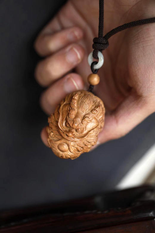 飞龙吐珠°老山檀香挂件手把件 商品图7