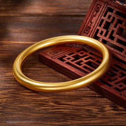 【限时克减150元】足金999.9 【油亮半空心】 古法传承(面宽约5.8-6.0mm)古法光圈古法素圈固口古法手镯(GFSZW00022-11)（预售产品下单后不退款不退货不换货不补差价） 商品图1