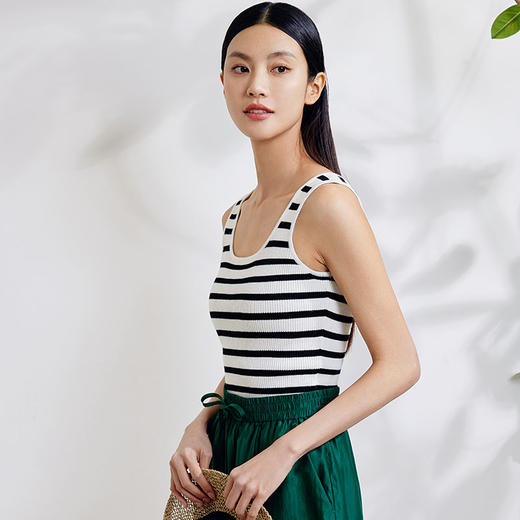 玳莎U型领吊带背心女2024年春季新款条纹时尚修身显瘦针织衫内搭  EA33001 商品图1