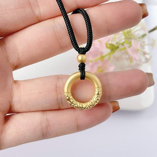 【限时7.5折】【定价黄金】足金 #热卖 #悟空 3D硬金祥云悟空金箍棒平安扣吊坠挂绳成品项链(AJ3DDZ00048)（预售产品下单后不退款不退货不换货不补差（预售产品下单后不退款不退货不换货不补差 商品图3