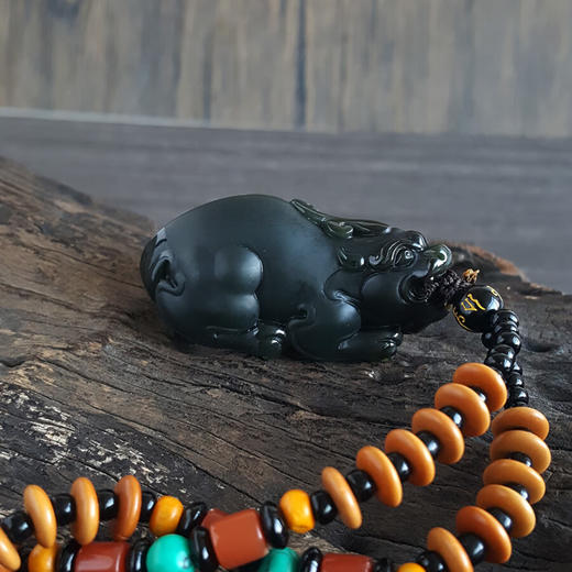 【天然正品】天然精品貔貅造型和田玉青墨玉（招财、纳福）手把件221223NJ05 商品图2