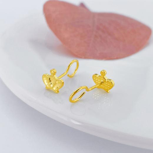 【限时克减150元】足金999 #皇冠 (足金999字印)5G黄金鱼鳞皇冠耳钉(5GES00431)（预售产品下单后不退款不退货不换货不补差价） 商品图1