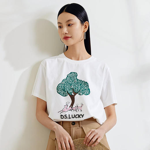 玳莎钉珠印花设计感T恤女2024春季新款时尚圆领宽松显瘦短袖上衣  EA32101 商品图0