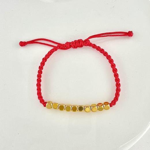 【定价黄金】足金 3D硬金十全十美方糖珠红绳调节成品手串(AA3DSC00198-1)（预售产品下单后不退款不退货不换货不补差价） 商品图2