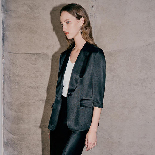 EITIE爱特爱春季新款大气纯色七分袖西装外套女7303011 商品图2