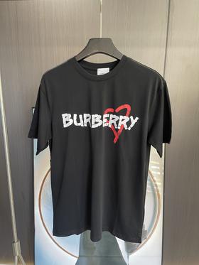 BURBERRY爱心图案短袖T恤