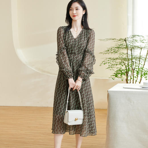 剩S/M 米思阳2026春季新款别致高级感印花连衣裙修身收腰v领裙子女0320 商品图3