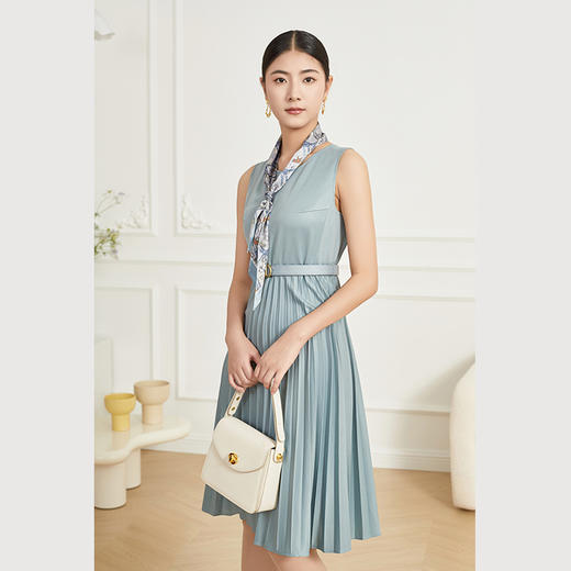 乔万尼新品连衣裙无袖收腰显瘦减龄百褶ET3E695 商品图1