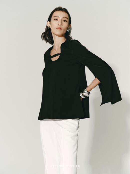 【午夜探戈】蝴蝶细结U形领开衩飘袖上衣 商品图3