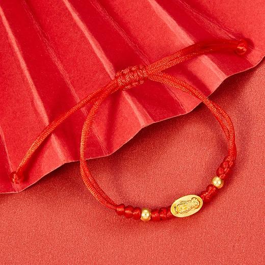 【限时7.5折】【定价黄金】足金 #儿童/宝宝 3D硬金貔貅元宝双珠幸运红绳可调节成品手串（宝宝、大人都可戴）(AA3DSC00004)（预售产品下单后不退款不退货不换货不补差价） 商品图3