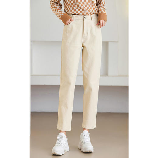 乔万尼新品牛仔裤奶油白减龄百搭休闲裤ET4F811 商品图3