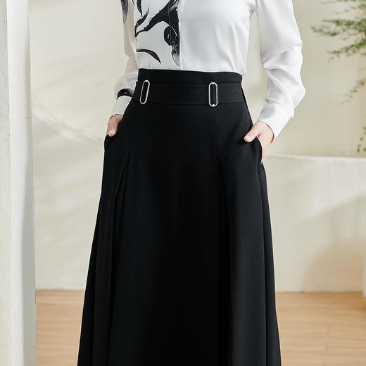 剩S/M/XL 米思阳2026春季新款气质时尚黑色半身裙高腰修身褶皱a字裙女0210 商品图4
