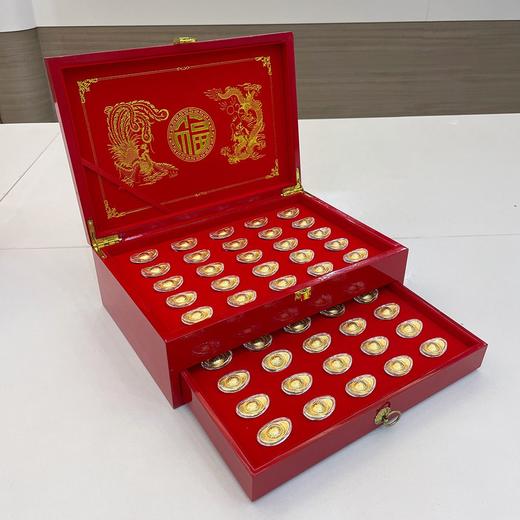 【限时克减150元】足金999 #婚庆 黄金万两金元宝五十枚装摆件礼盒婚庆礼盒陪嫁嫁妆订婚聘礼摆件礼盒(ATBJ00026)（预售产品下单后不退款不退货不换货不补差价） 商品图1