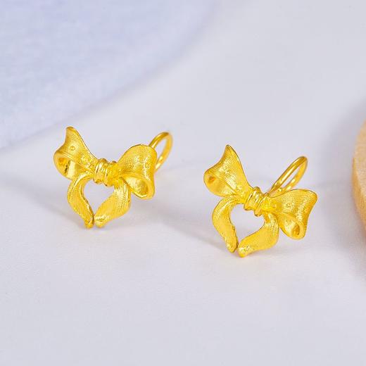 【定价黄金】足金999 #小红书 (足金999字印)5G黄金蝴蝶结耳钉在逃公主耳钉(5GES00209)（预售产品下单后不退款不退货不换货不补差价）（预售产品下单后不退款不退货不换货不补差价） 商品图0