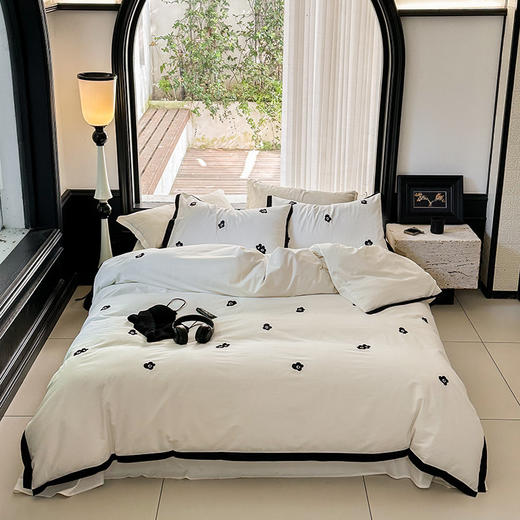 小清新加厚100S全棉磨毛四件套少女心花卉刺绣1.8m床上用品 商品图2