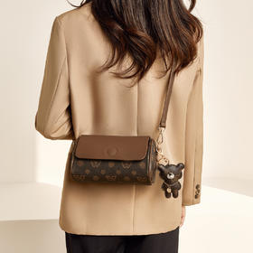 Safiya/索菲娅2024新品经典英伦风小熊挂饰斜跨手机腋下包 SF9151111Y