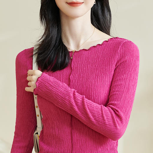 剩S/M 米思阳2025秋季新款时尚气质肌理感T恤修身弹力纯色开叉上衣0294 商品图4