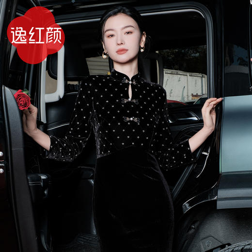 上海逸红颜诗瑶2025年冬季新款旗袍改良版连衣裙女丝绒连衣裙传统 商品图4