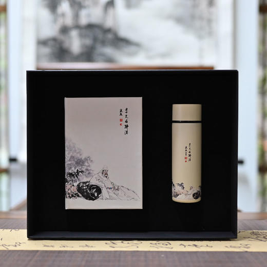 羽诗制造出品 白月光套装折叠书本灯口袋杯文创礼盒 商品图4