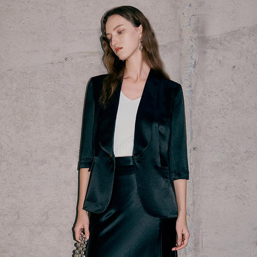 EITIE爱特爱春季新款大气纯色七分袖西装外套女7303011 商品图4