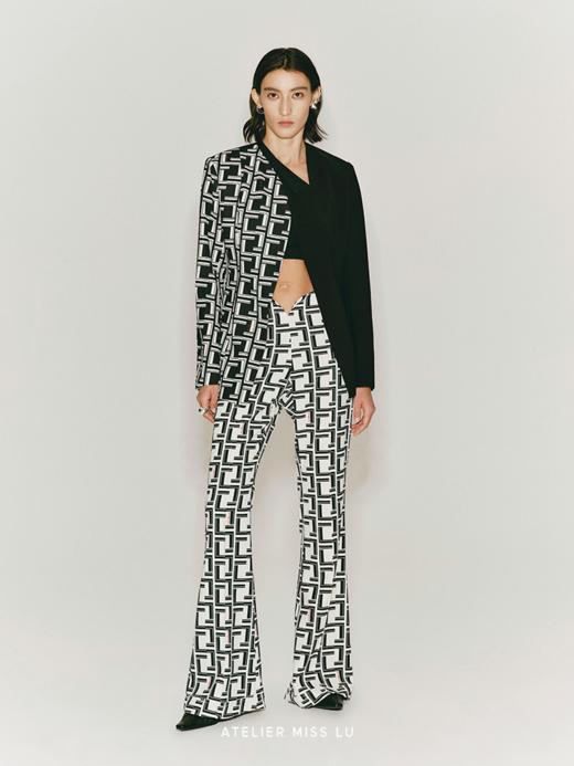 【巴黎正午】品牌定制字母印花海鸥腰线微喇长裤 商品图3