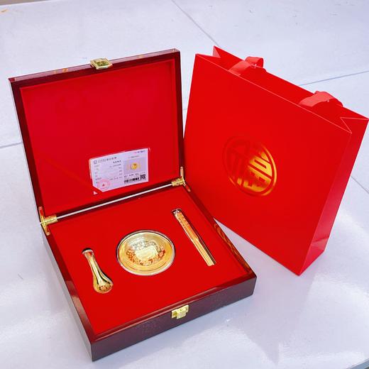 【限时克减150元】足金999 金碗筷三件套百福吉祥富贵摆件礼盒（配精美包装/手提袋、NGTC国检证书）(ATBJ00024)（预售产品下单后不退款不退货不换货不补差价） 商品图0