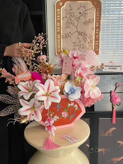 刺绣扇形花盒（29*9.5*20CM） 商品图7