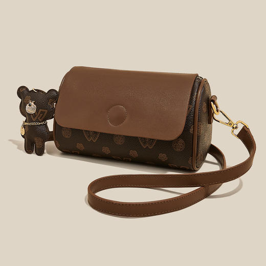 Safiya/索菲娅2024新品经典英伦风小熊挂饰斜跨手机腋下包 SF9151111Y 商品图6