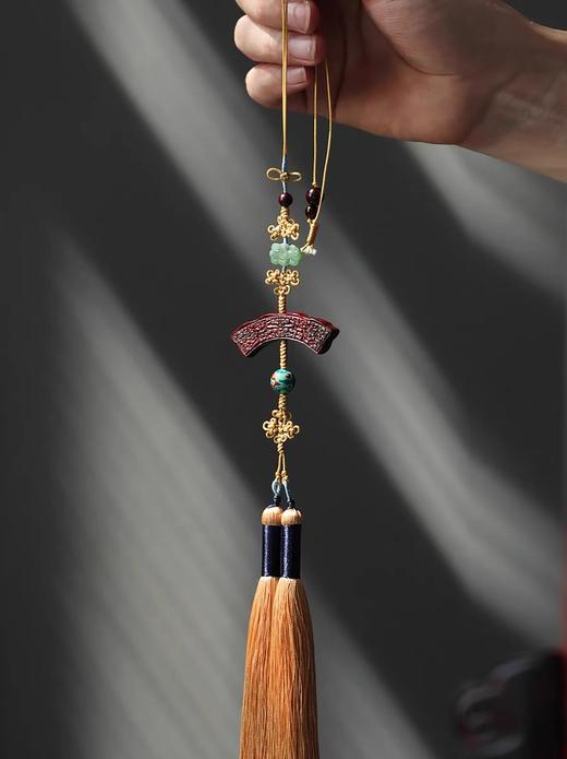 古兽纹玉璜式°紫檀挂件 商品图3