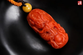 南红【瑞龙戏珠】吊坠 配精美编织挂绳