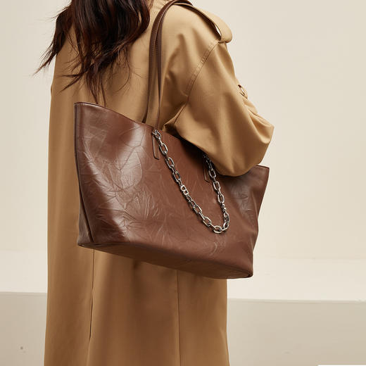 Safiya/索菲娅2024新品头层牛皮新款爆款大容量托特包时尚女士手提单肩斜挎包 SF900575Y 商品图4