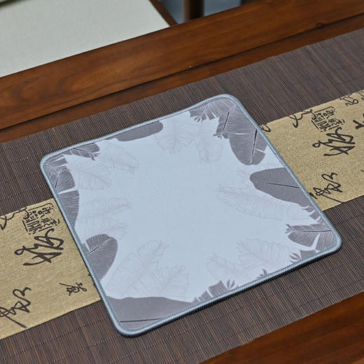 羽诗制造出品 风入芭蕉套装鼠标垫口袋杯充电宝数据线盒文创礼盒 商品图3