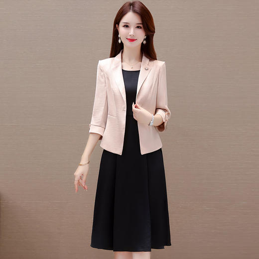QYMXYKL-2301-L 2023年秋款简约中长款时尚内搭连衣裙七分袖修身小西装外套两件套 商品图0