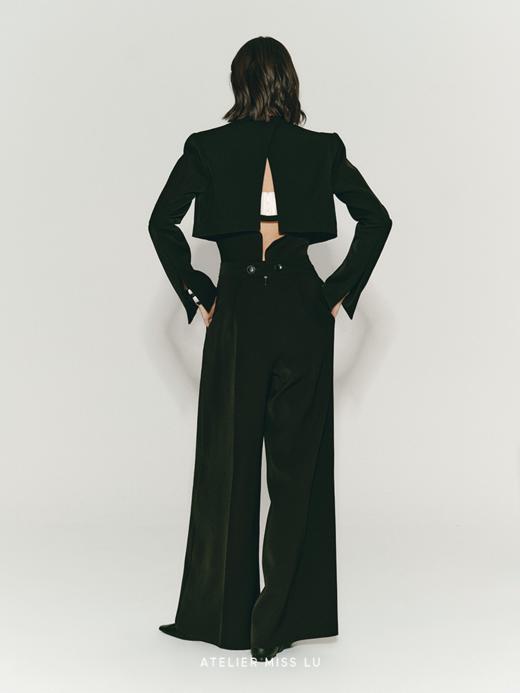 【昨夜再现】后背开叉直身垫肩短款外套 商品图2