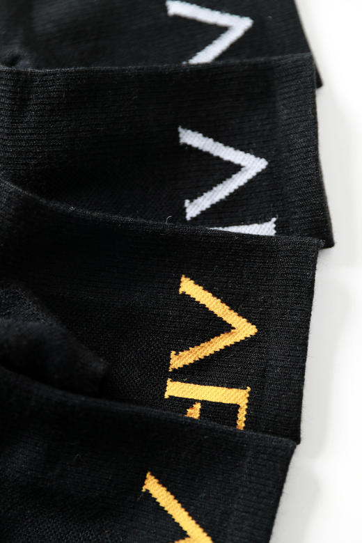 真的好穿！！200大洋一双の户外美利奴羊毛袜黑金山系袜子A011966 商品图1