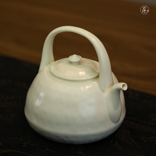 天野·暖泊 白泥烧水壶  800毫升 商品图0