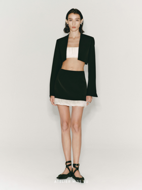 【黑巧糖霜】下摆柔纱拼接撞色短裙