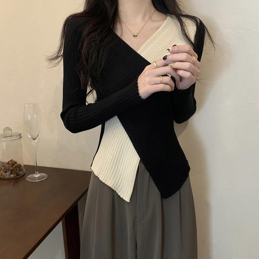 春秋【别致交叉设计感 小众不规则针织T恤衫】修身V领 打底欧美风上衣女 商品图2