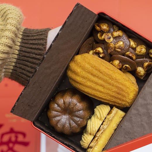 🐲「龙腾虎跃」赏味什锦盒 商品图0