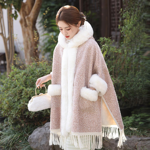 冬款古风披肩，新年大毛领纯色外套加厚保暖斗篷流苏外搭MLS-135 商品图1