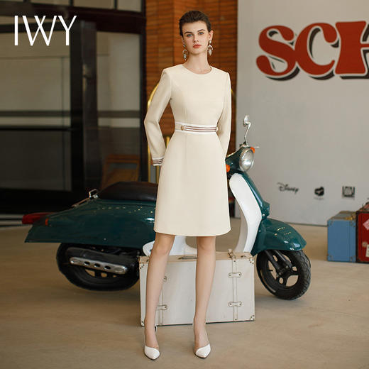 IWY/小香风米色西装裙女新款职业连衣裙气质通勤工装裙Q1047 商品图2