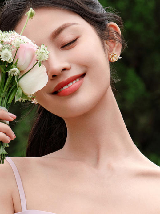 【玫瑰之语耳钉】Fanci范琦银饰 玫瑰系列 女轻奢小众设计时尚耳饰 商品图4