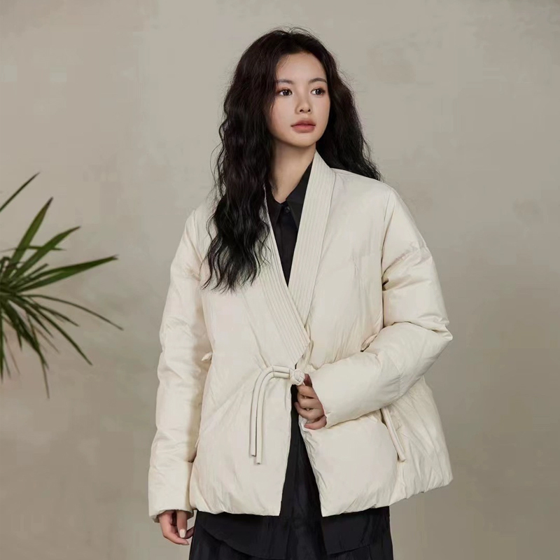 LR爱岚新中式盘扣羽绒服23167