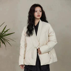 Avann新中式盘扣羽绒服23167