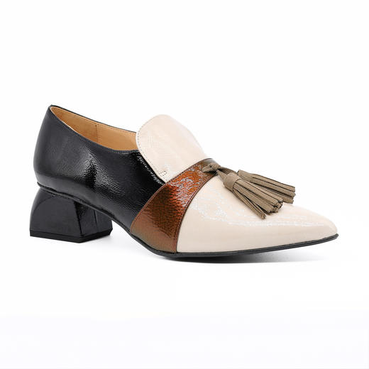 #限时特价#西班牙原产时尚舒适女款时装鞋黑色拼接米白色 商品图1