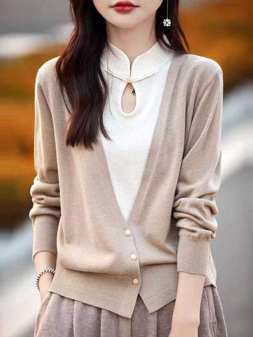 丁摩100%精纺羊毛复古中国风假两件开衫女旗袍领盘扣套头毛衣宽松羊毛针织外套ALNS3170659987 商品图5