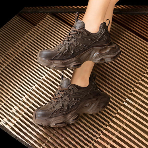 品质好货 | Safiya/索菲娅2023秋冬厚底运动机能废土风机车运动老爹鞋  SF33112766 商品图5