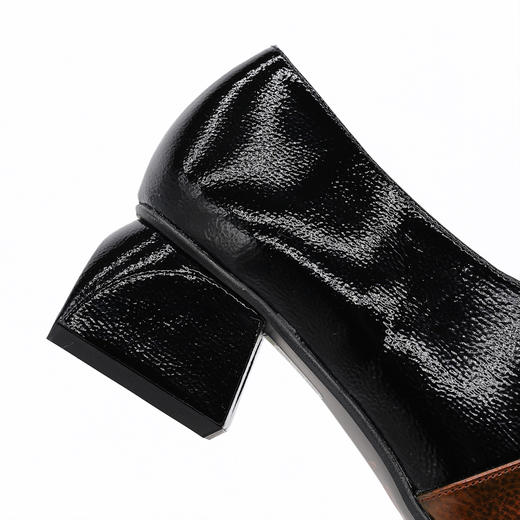 #限时特价#西班牙原产时尚舒适女款时装鞋黑色拼接米白色 商品图7