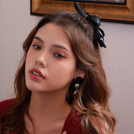 Manreya玛芮雅小香风黑色缎带发夹 商品图8