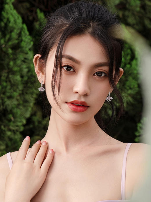 【玫瑰之语耳圈】Fanci范琦银饰 玫瑰系列 女轻奢小众设计甜美耳饰 下单即赠精美礼盒+顺丰空运+运费险 商品图3